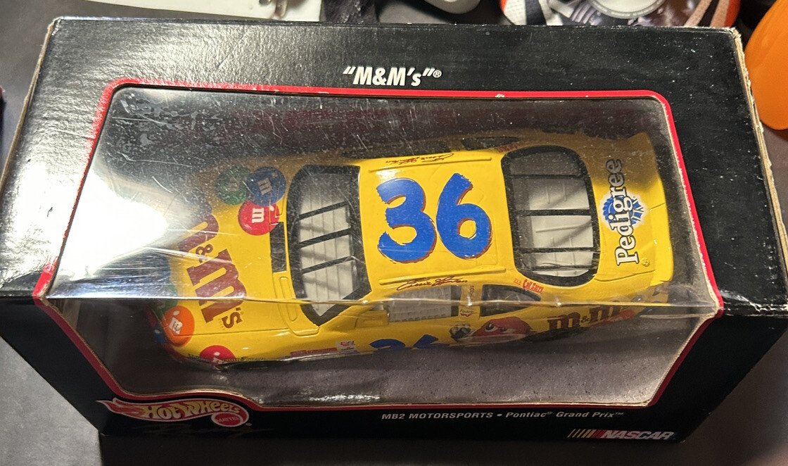 Hot Wheels Nascar #36 M&Ms Pedigree Yellow Pontiac 1998 1:24 *Die