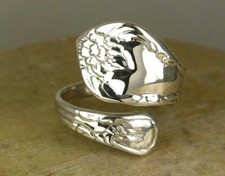 LOVELY .925 STERLING SILVER ADJUSTABLE SPOON STYLE RING style r0645