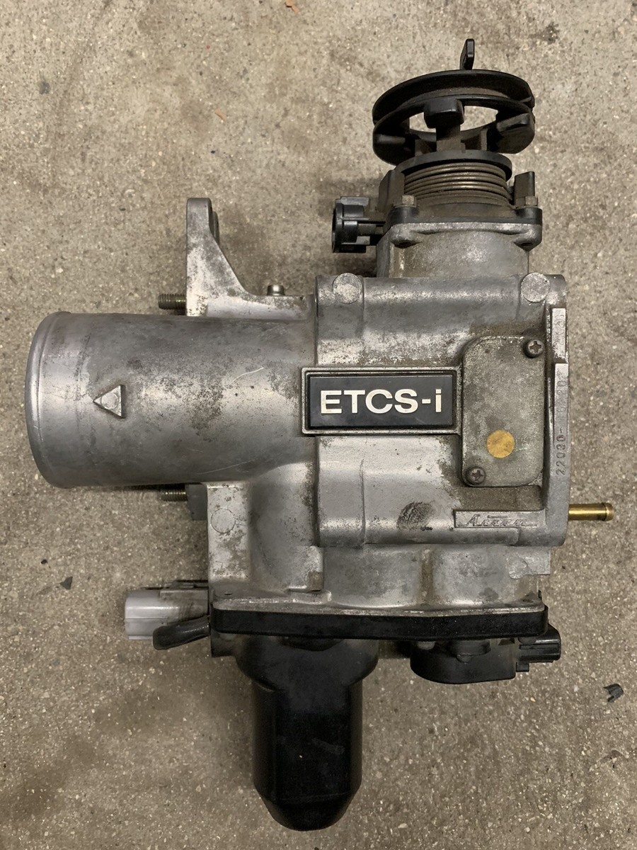 TOYOTA LEXUS OEM THROTTLE BODY ASSEMBLY ACTUATOR 00-05 GS300 01-05
