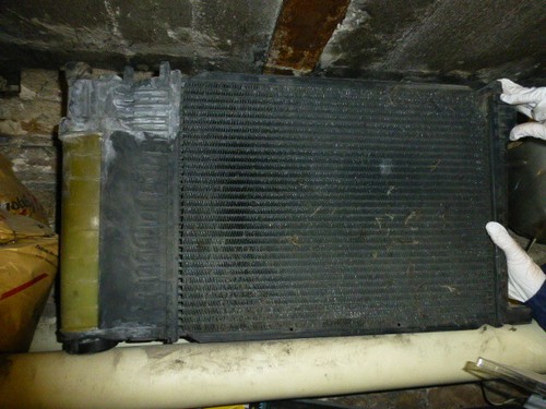 Kühler für BMW E30