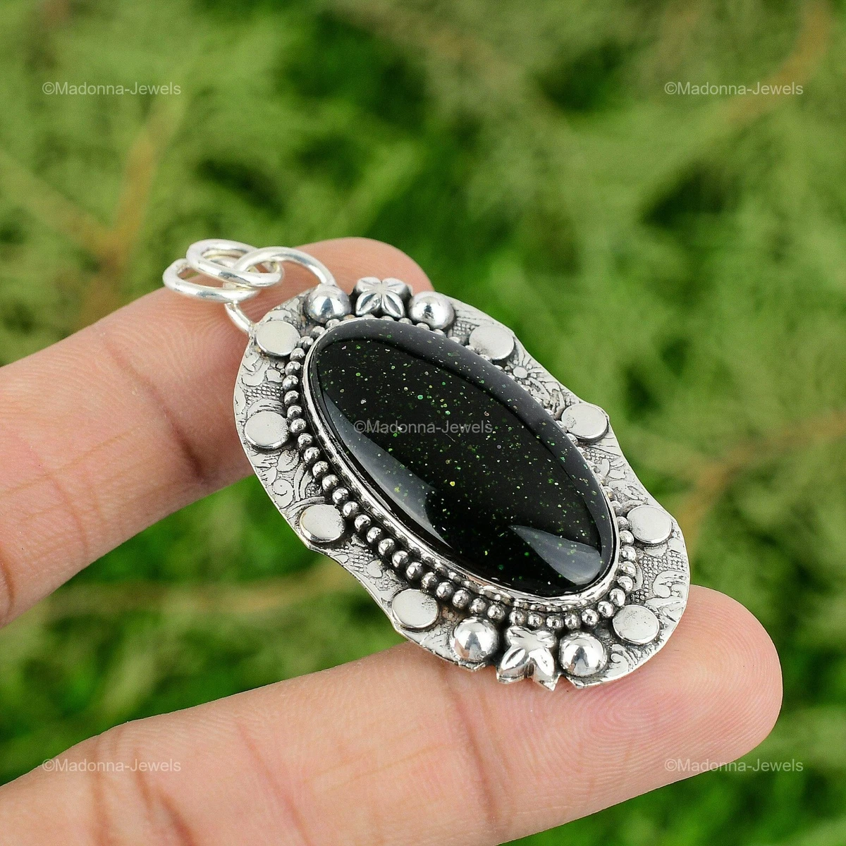 Sunstone pendant deals