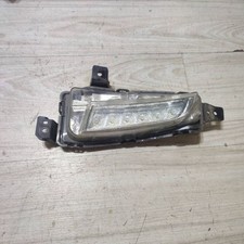 Suzuki Vitara (LY) 2019 Rechts Nebelscheinwerfer vorne W1378 LDE29630