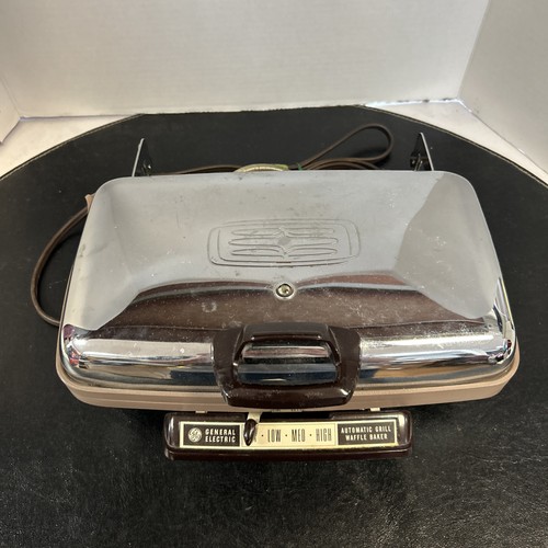 Vintage General Electric Waffle Maker G44T tested works