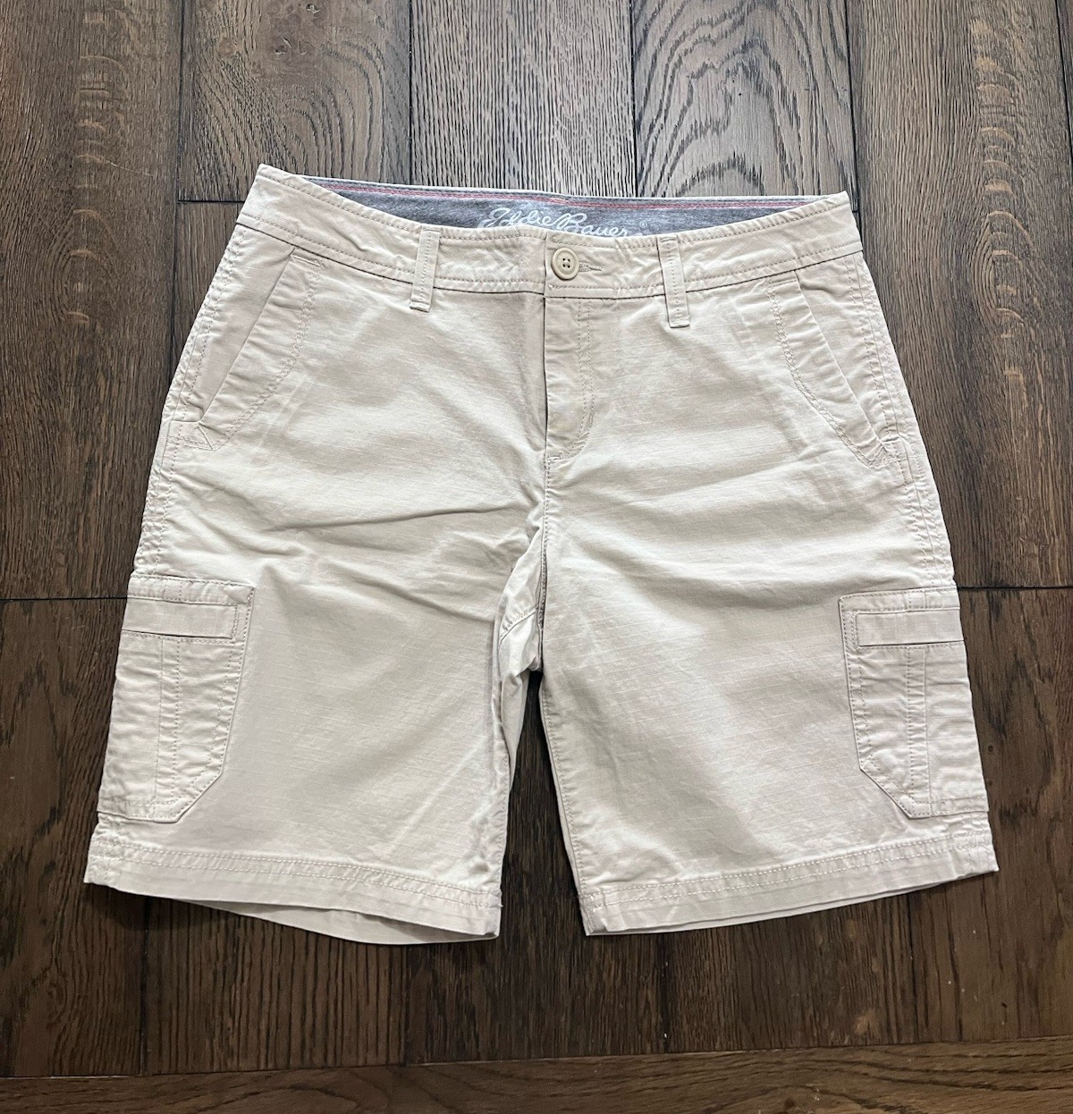 Eddie Bauer Khaki Shorts Womens Size 2 Stretch Slightly Curvy Hiking Camp