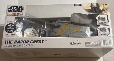 Star Wars The Mandalorian The Razor Crest Disney Radio Remote Control Transport