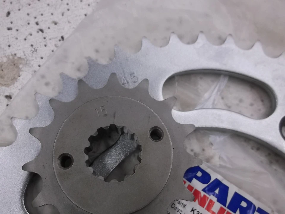 Juego de piñones delanteros traseros honda xr650r 15/45 piezas de acero ilimitadas 2000-2007 Foto 2 de 3