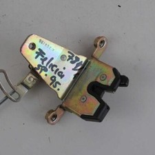 Porte arrière et accessoires Skoda FELICIA