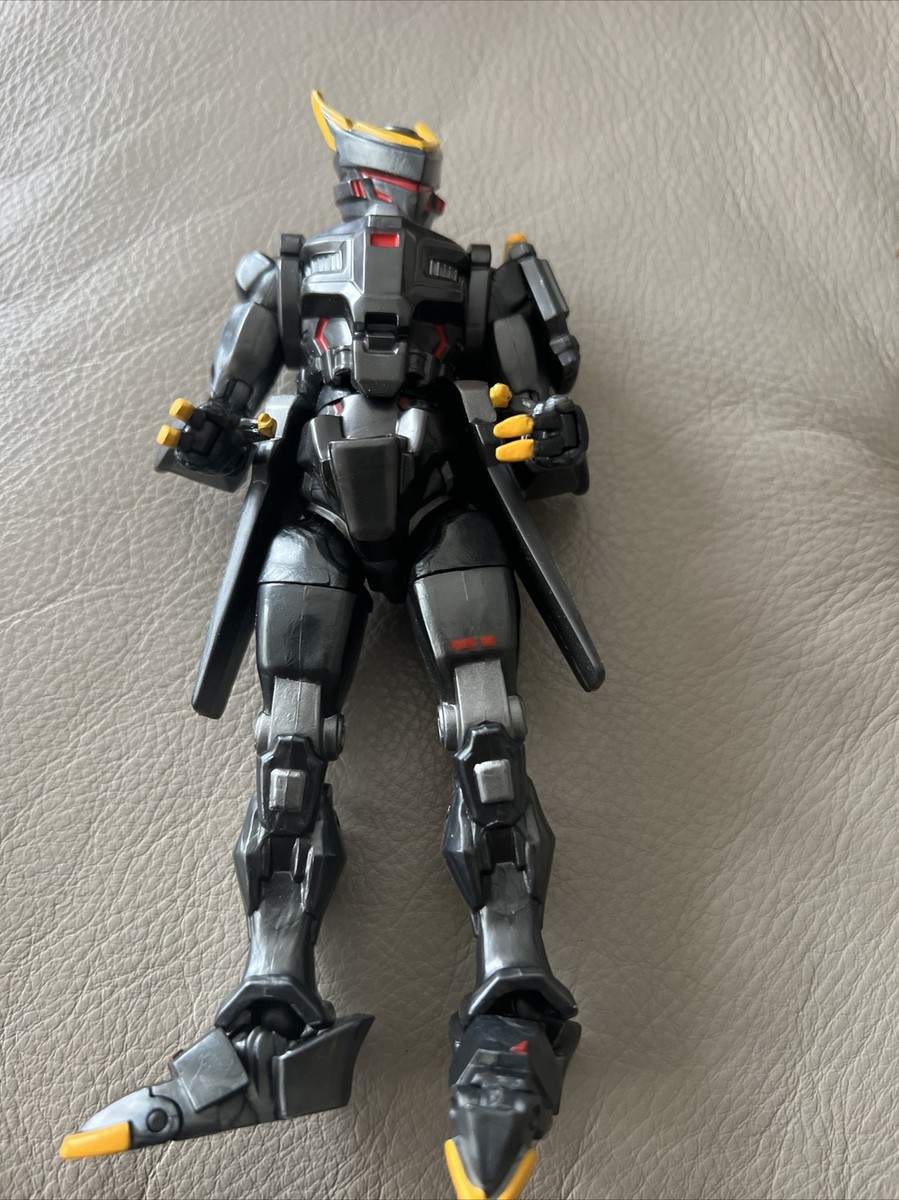 Fortnite Sentinel フィギュア legendary Amazon.com: Fortnite Legendary Series, 1 Figure Pack - 6
