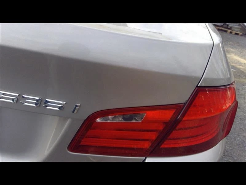 Brazo de control inferior del pasajero delantero AWD trasero para BMW 650i 279852 12-19 Foto 2 de 4