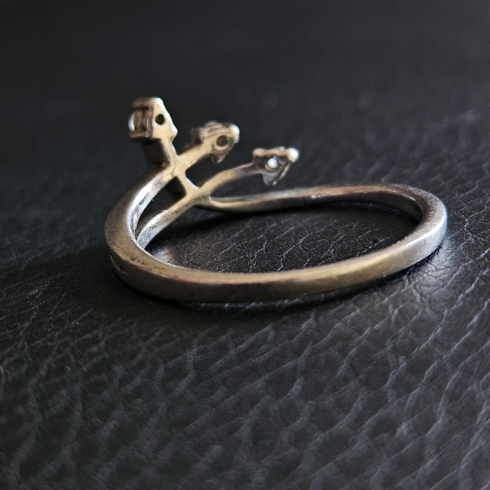 Solid Silver Interlaced Separating & Crystals Seg… - image 5