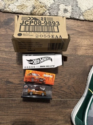 MATTEL Creations HOT WHEELS RED LINE CLUB 1995 BMW M3 LTW DIECAST New Box