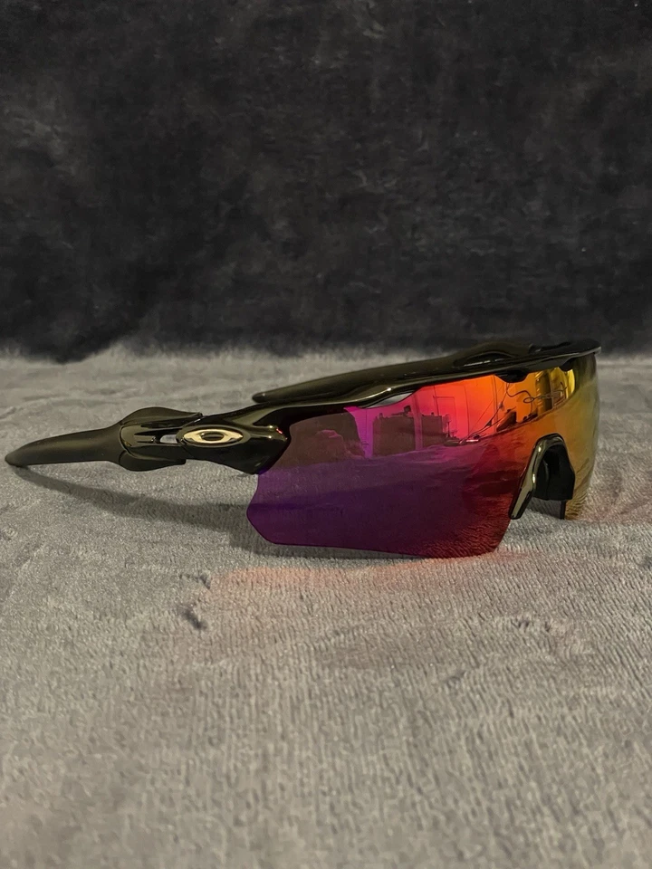 NUEVO Gafas de sol Oakley OO9208-4638 Radar EV Path para hombre PÚRPURA/ROJO Foto 3 de 4