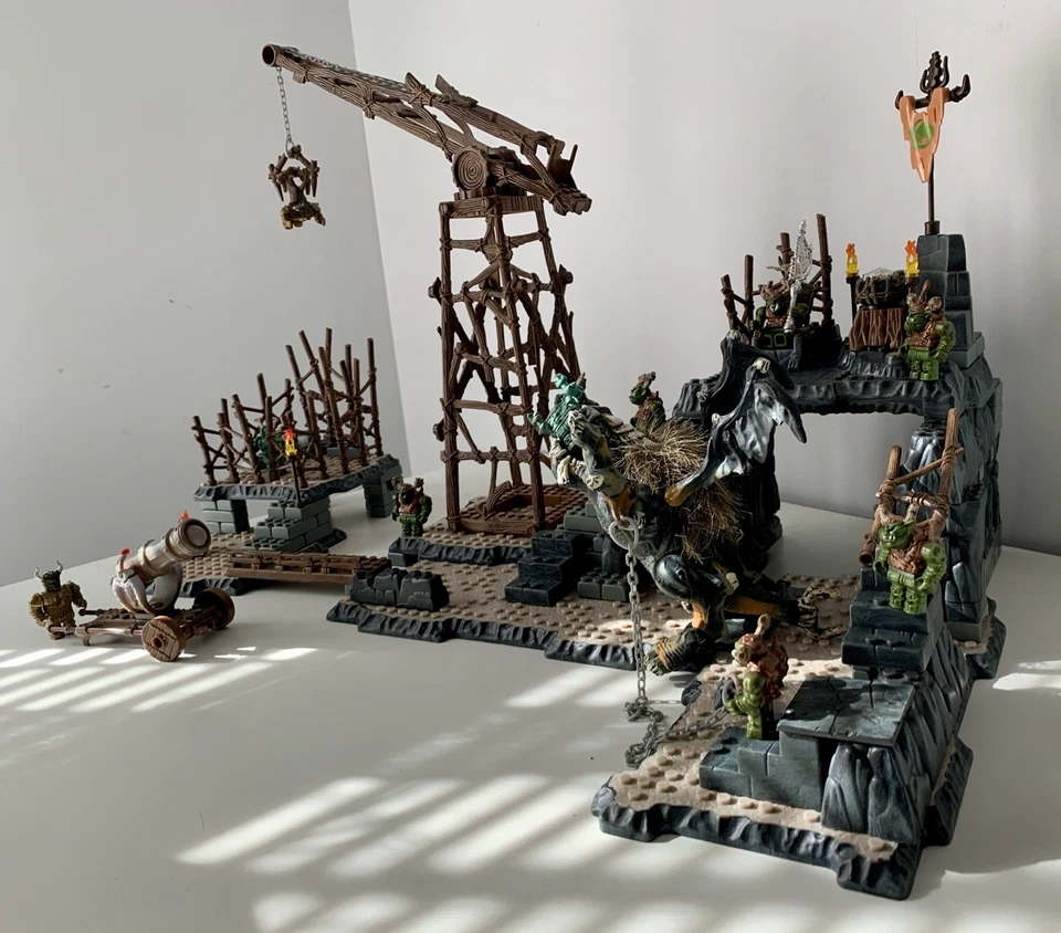 Mega Bloks Dragons Vorgan Stronghold 9891 Mostly Complete, Figures & Lights! 🔥 - Image 3 of 4