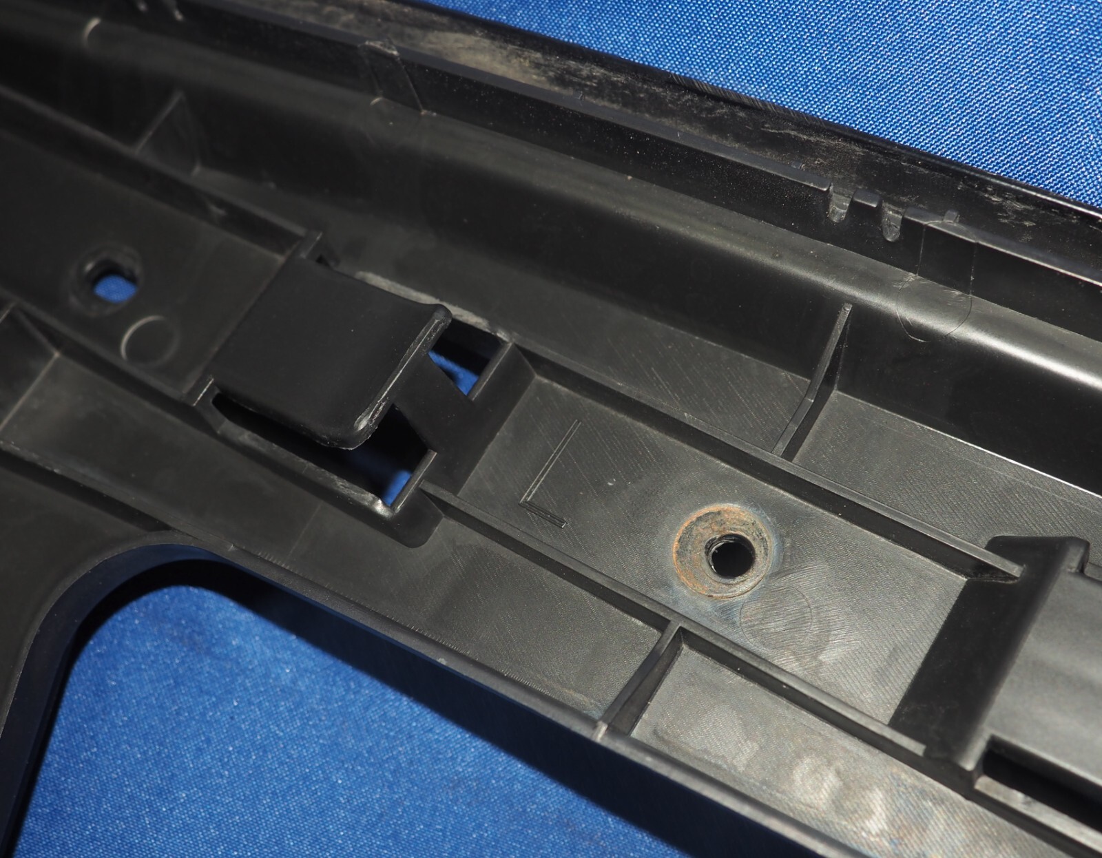 2006-2012 Bentley Flying Spur Rear Right Passenger Side Bumper Bracket Guide OEM