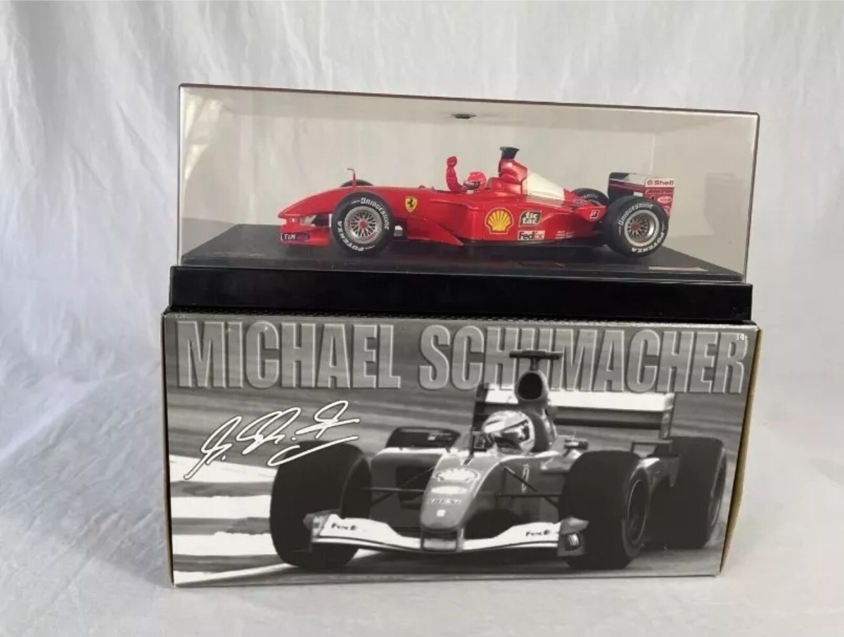【新品】1/18 Hot Wheel Ferrari F2001 HotWheels 1:18 Michael Schumacher Ferrari F2001 Formula 1