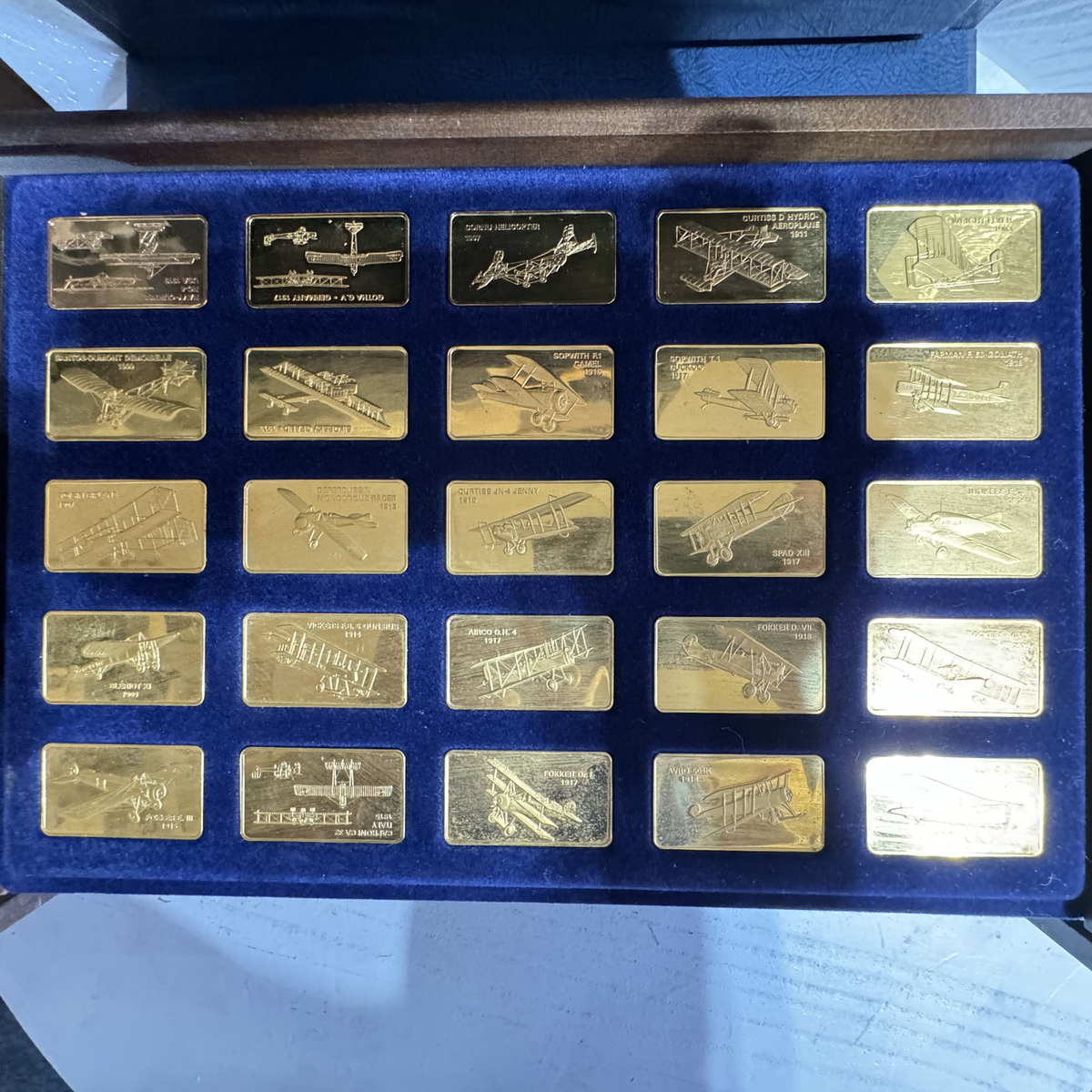 Jane's Medallic Register World's Great Aircraft Gold Plated Bronze