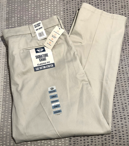 NEW Dockers Signature Khaki Classic Fit Pants Flex Waist Beige 42X30