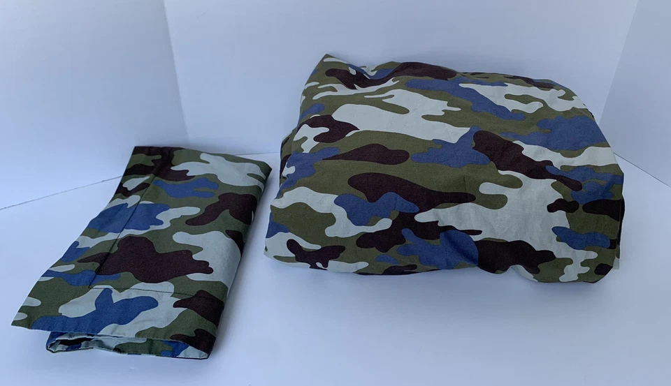 Pottery Barn Niños Verde Azul Marrón y Blanco CAMUFLAJE Doble EDREDÓN + FUNDA Camuflaje Usado en Excelente Condición Foto 2 de 4