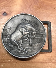 VINTAGE BUCKING BRONCO WESTERN SILVER TONE BELT BUCKLE