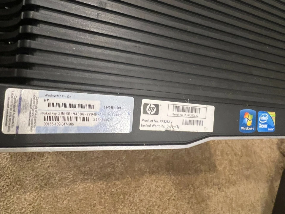 HP Z800 - Xeon X5675 Pro 12-Core 3.06GHz - Quadro 2000 - No OS - Image 2 of 3