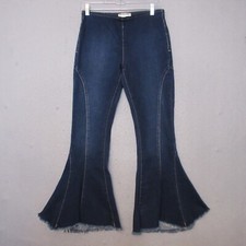 We The Free People Jeans 27 Curvy Last Dance Low Rise Flare Pull On Boho Fray