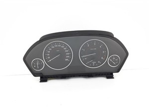 BMW 3 F-SERIE KOMBIINSTRUMENT KMH DIESEL 62.10-9325609 / A20180