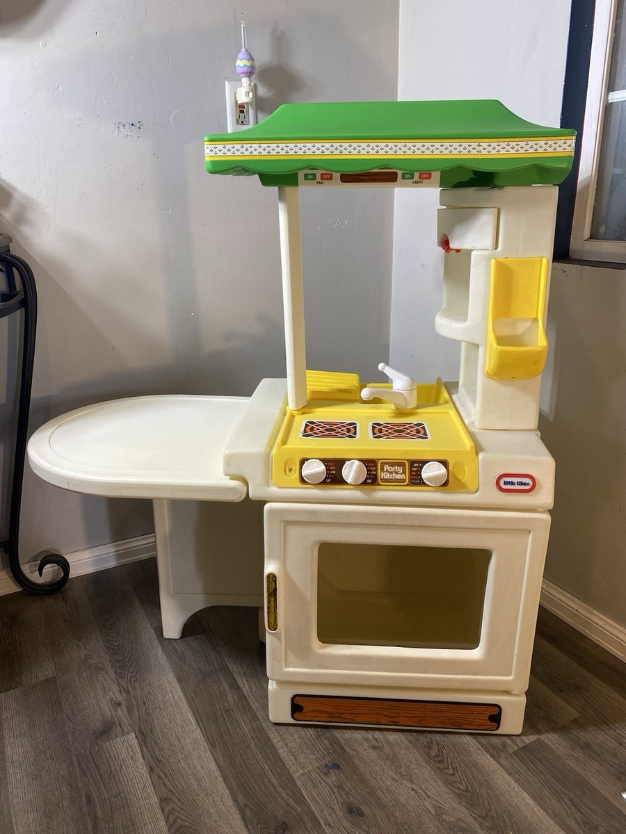 Vintage 1990s Little Tikes Party Kitchen Child Size Green Top