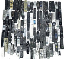 Fernbedienungen Konvolut Humax, Loewe,  Strong, OK. ,Sky, XORO- ungeprüft (*461)