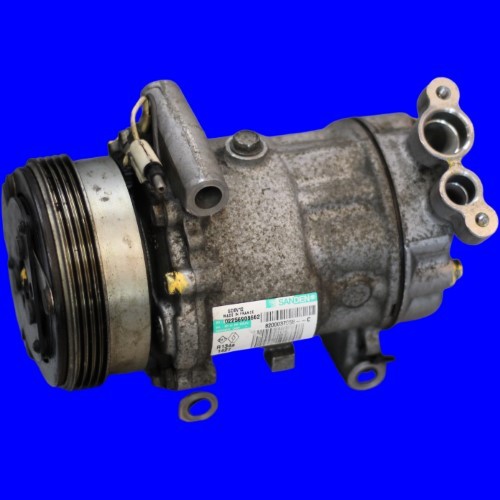 Renault Kangoo 1.2 KC Kompressor Klimaanlage 8200037058