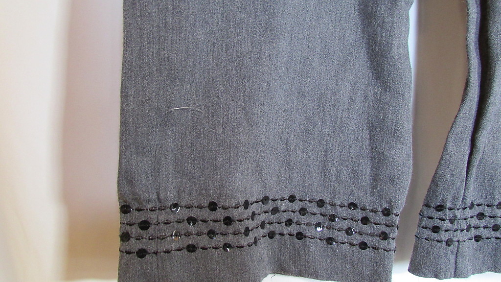 Picture 2 of 4