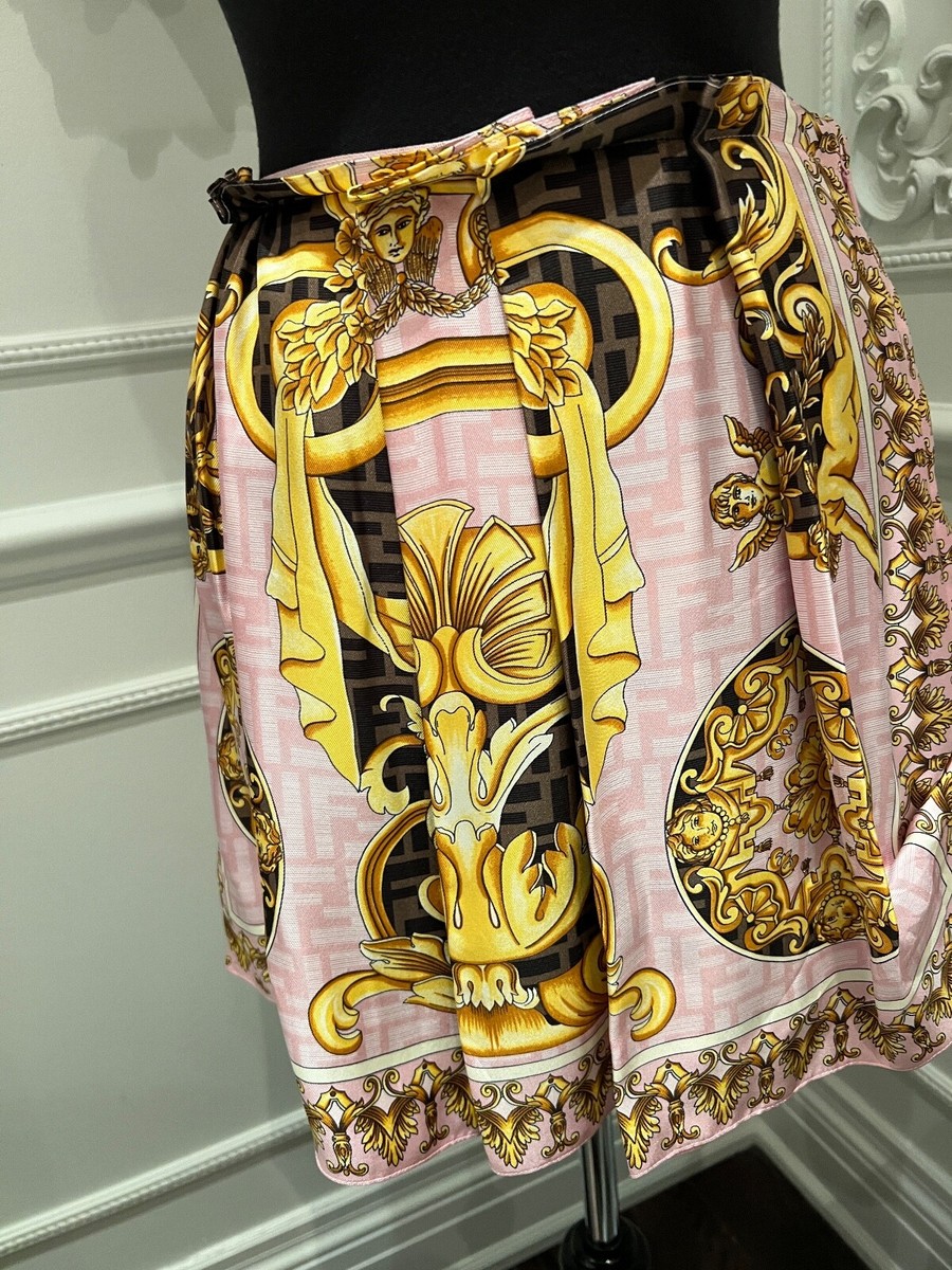 値下げ不可FENDACE FENDI VERSACE ミニスカート FENDI FENDACE Silk Multiclor Logo Skirt Pink Brown Gold Size