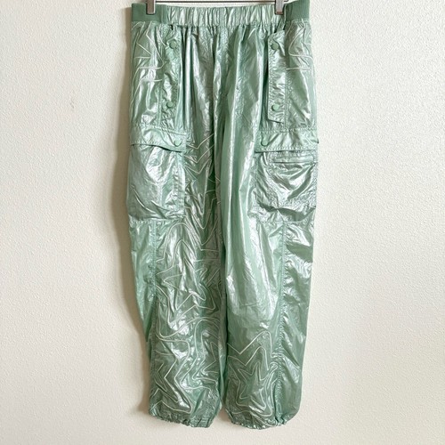 Free People FP Movement Green Color Burst Shine Balloon Leg Pants Women's M NWOT - Picture 2 of 10