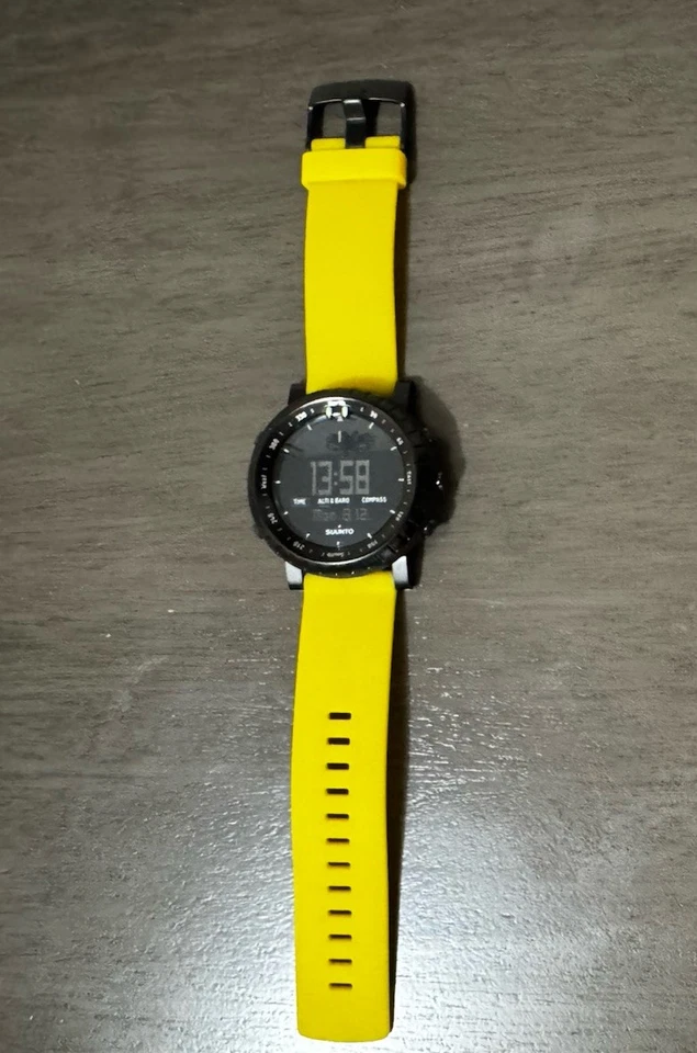 Цифровые часы Suunto Core желтый ремешок — компас, высотомер, барометр, рабочие - Изображение 2 из 4
