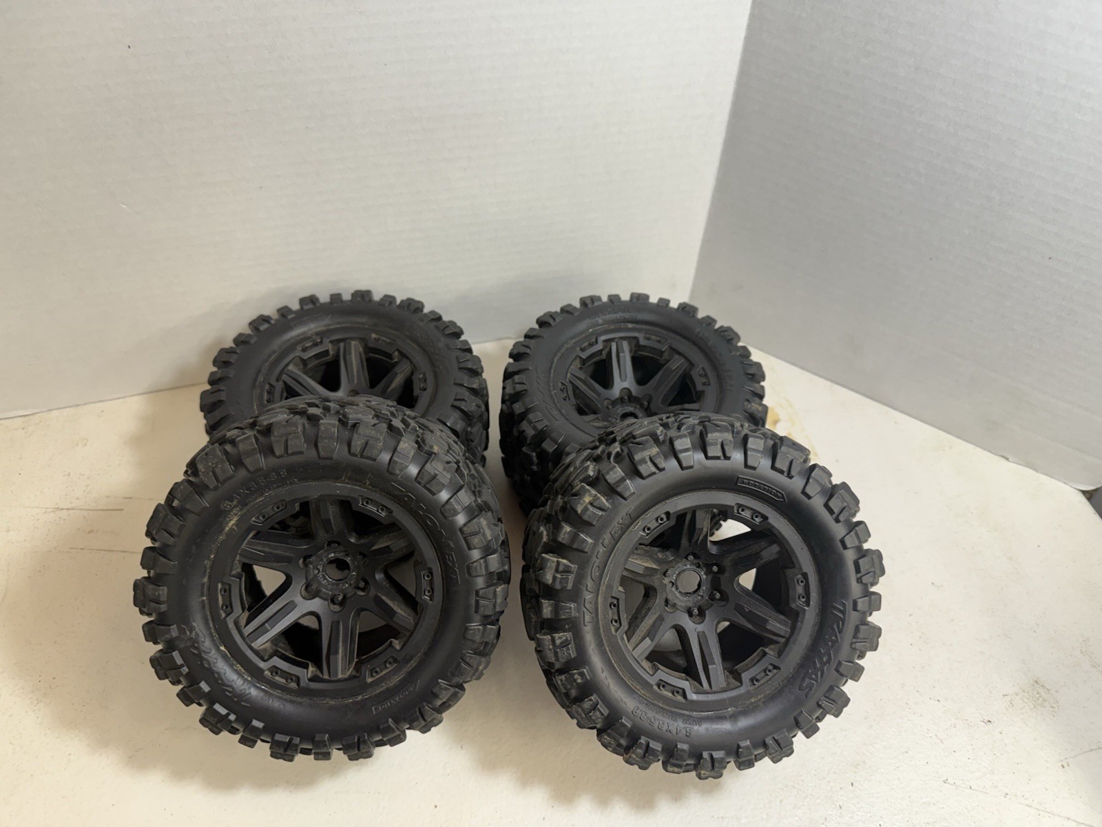 Traxxas E-Revo 4 Assembled Wheels and Tires (4) 8672