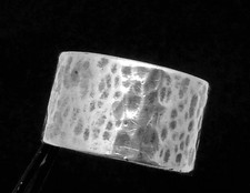 Vintage Hand Wrought Sterling Silver Hand Hammered Band Ring 27240