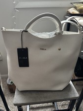 New White Furla Shoulder Bag Tote Genuine Italian Leather with Tags