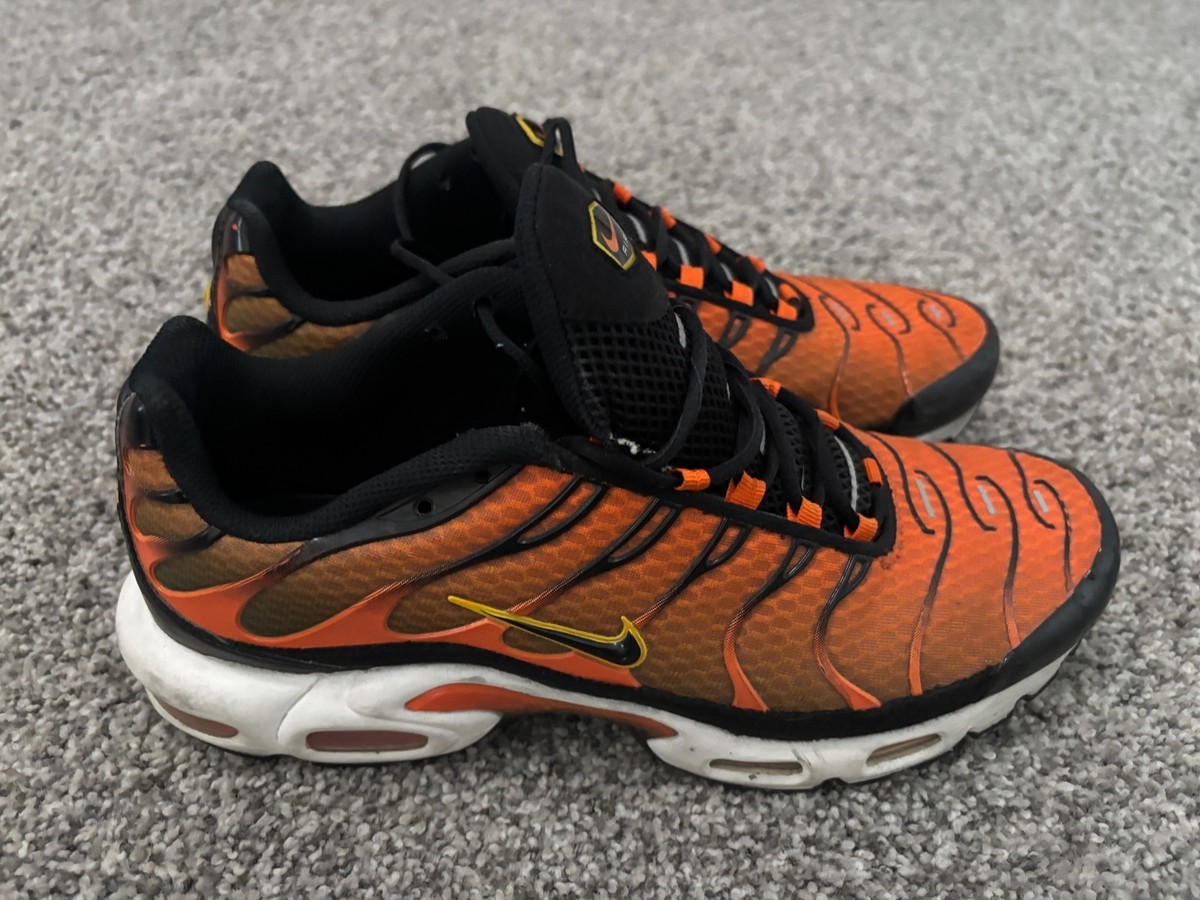 Nike Air Max Plus Safety Orange University Gold Mens Sz 10 Golf