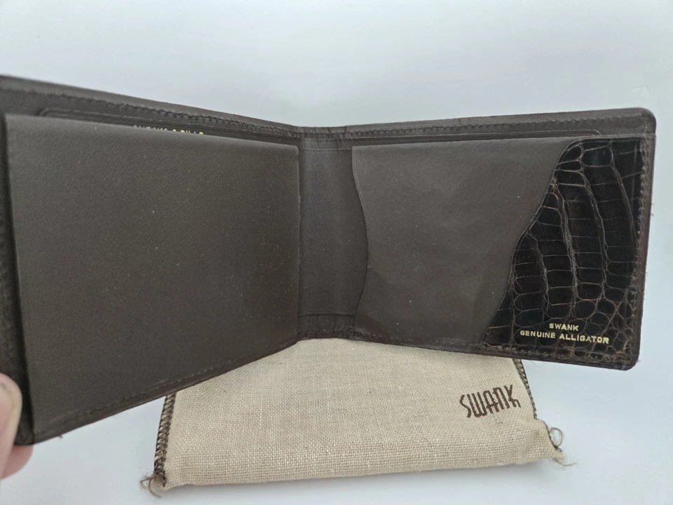 Billetera de hombre vintage años 60 SWANK genuina cocodrilo DK marrón con bolsa antipolvo Foto 3 de 4