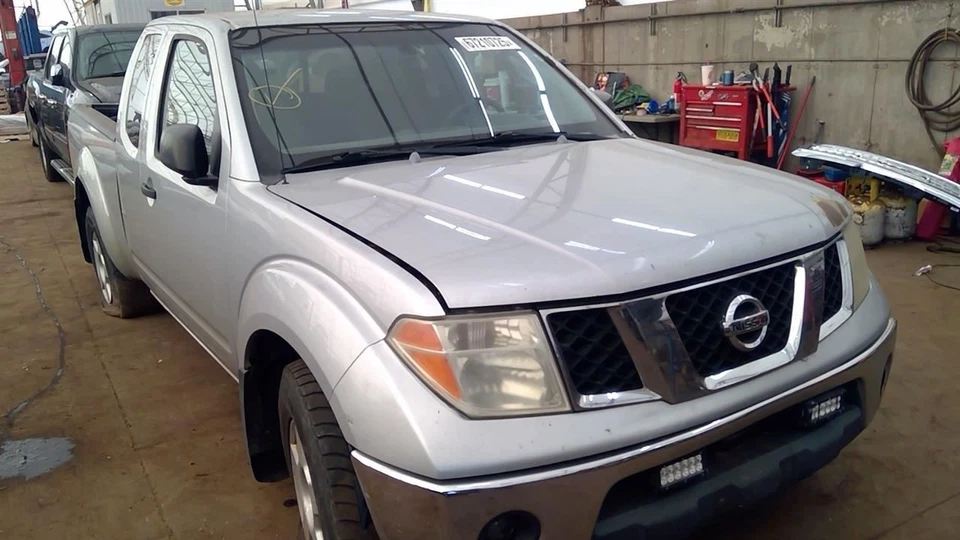 Parte de freno antibloqueo 6 cilindros cabina king le se adapta 05-09 FRONTIER 6740924 Foto 3 de 4