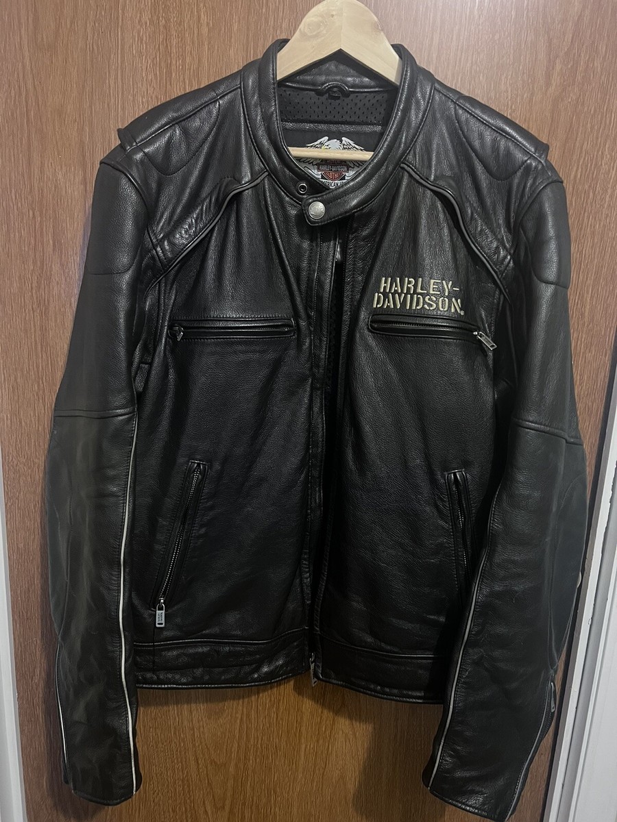 UN3D.♡SHORT LEATHER RIDERS 38 Harley Davidson RN 103819 CA 03402 Black Leather Jacket Size
