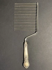 Vintage Web Weidlich "Ancestry" Sterling Silver Handled Cake Comb / Pie Breaker