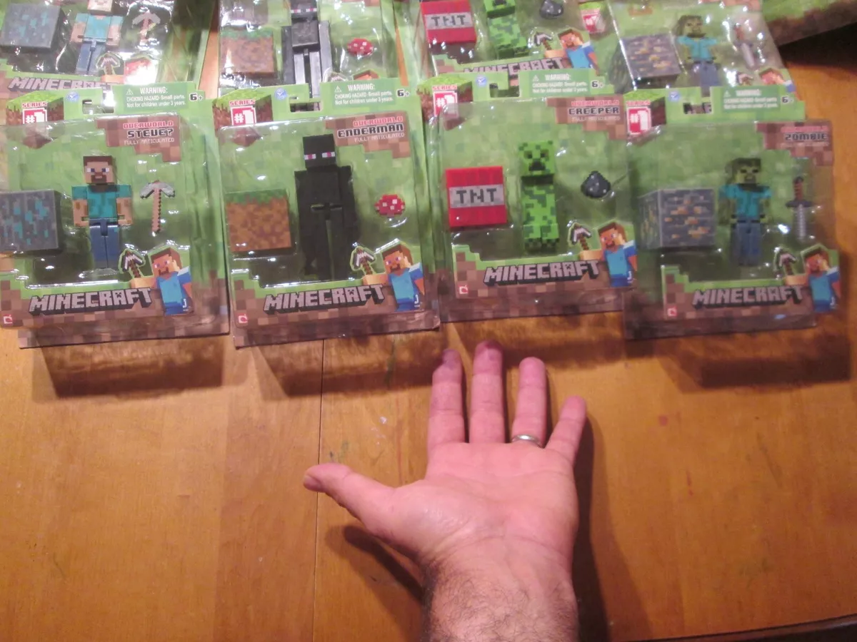 Minecraft Core Enderman Figure Pack