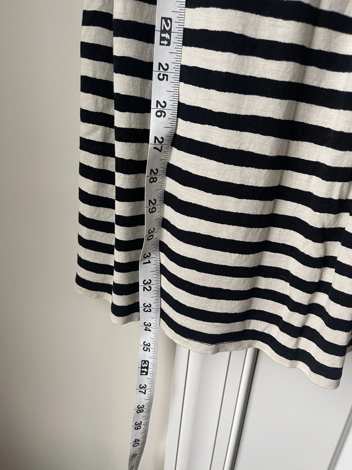 OFF WHITE Abito arricciato senza maniche Ann Taylor LOFT nero spento a righe bianco taglia S P