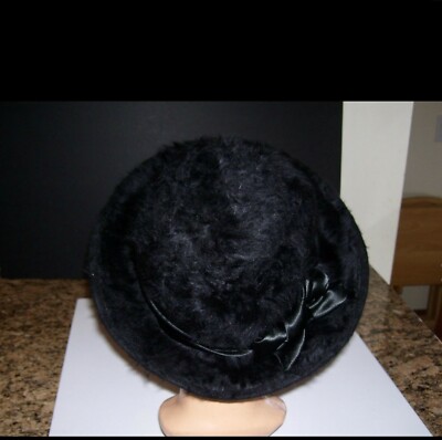 Vintage Black Fur Round Ladies Hat with Bow Vintage Ladies Black Fur Hat With/ Black Satin Bow WOOLSAND  main image 4