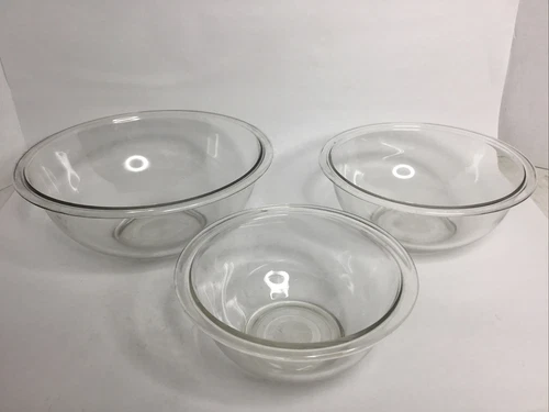 Vintage Set of 3 PYREX Clear Nesting Mixing Bowls Glass Set 322 323 325