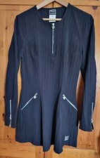 Versace ribbed black dress zip-up-front  & zipped pockets Size 30/44