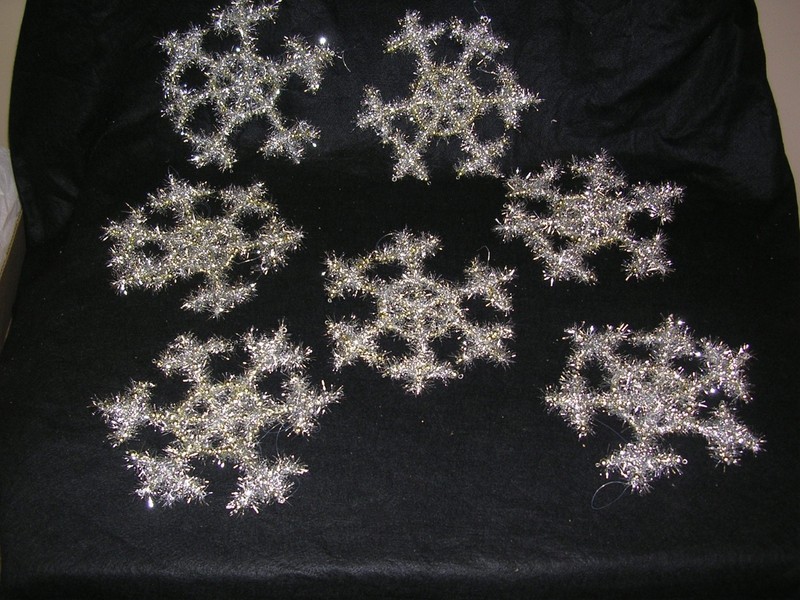 Set of 7 Hanging Silver Tinsel Snowflakes w/Gold Beads