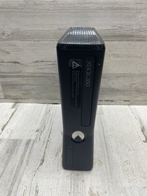 Xbox 360 S Slim 4GB 1439 Console - W/ Kinect Camera, Controller  & 2 Games