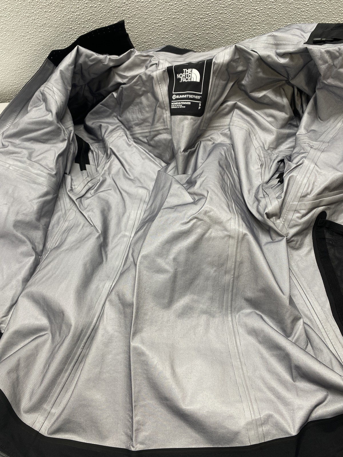 The North Face Womens Summit Series Chamlang Soft Shell Jacket Size S Black thumbnail 16