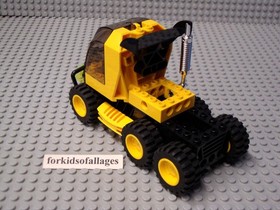 Lego Figure & Truck Yellow/Black Partial Build From 4622 Jack Stone ResQ Digger